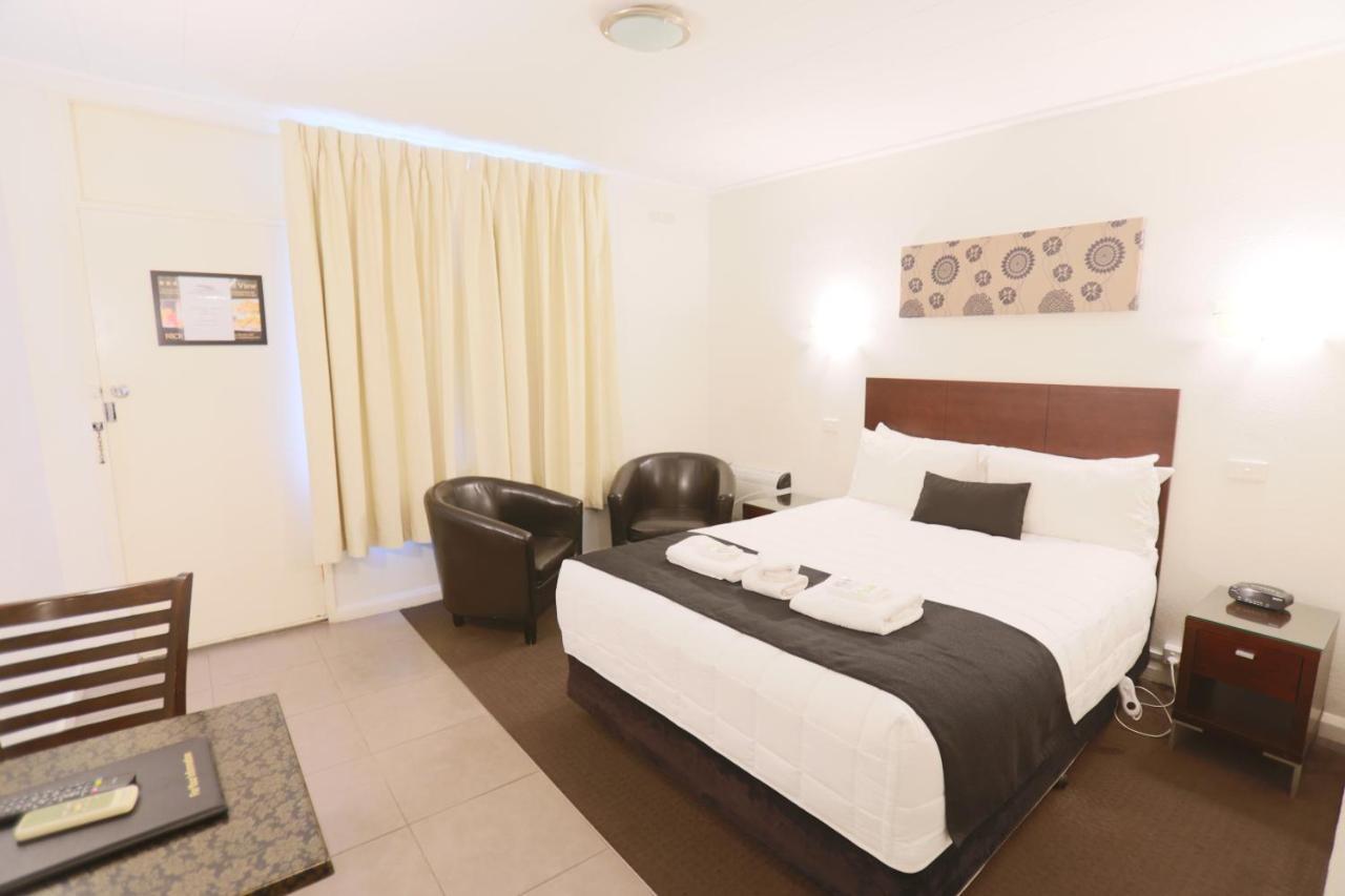 The Esplanade Motel Lakes Entrance Exterior foto