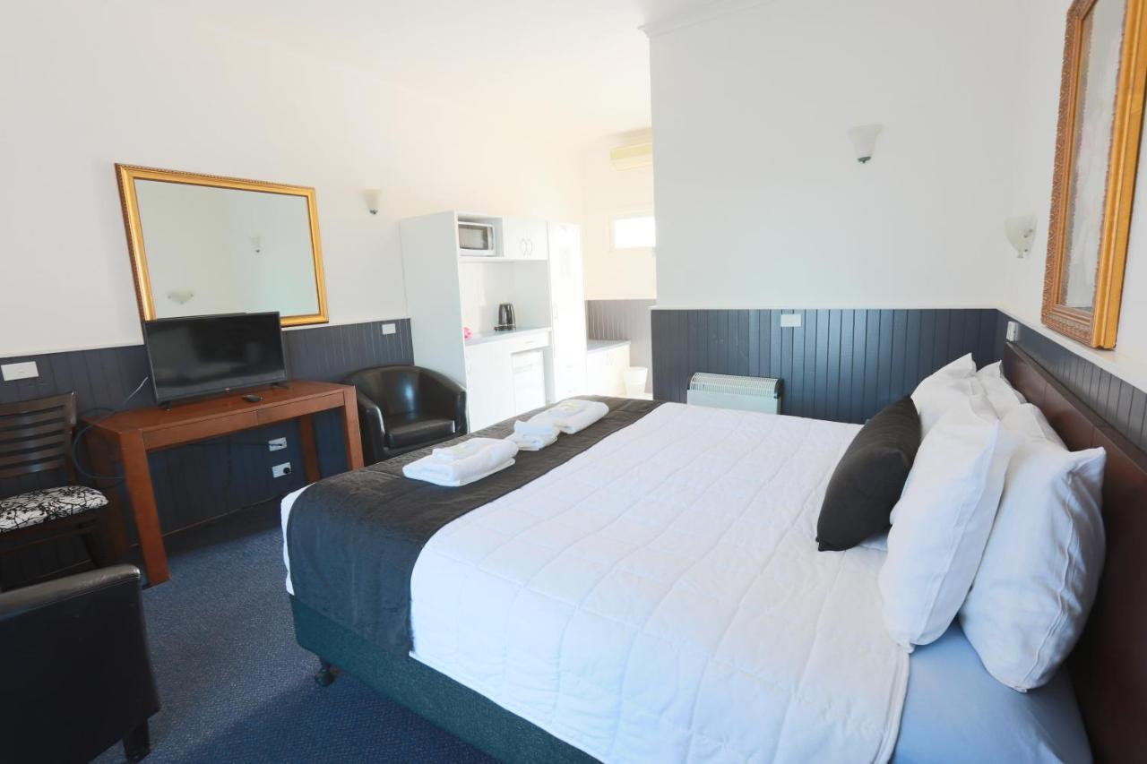 The Esplanade Motel Lakes Entrance Exterior foto