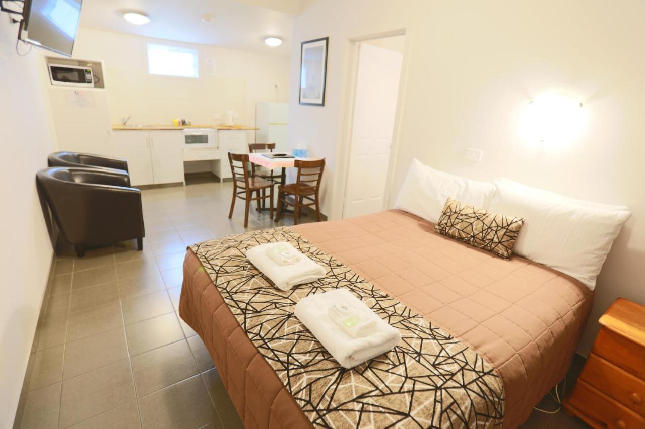 The Esplanade Motel Lakes Entrance Exterior foto